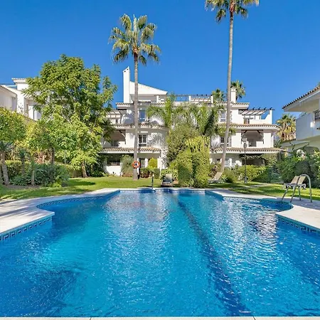 Luxury 3bdr Puerto Banus In