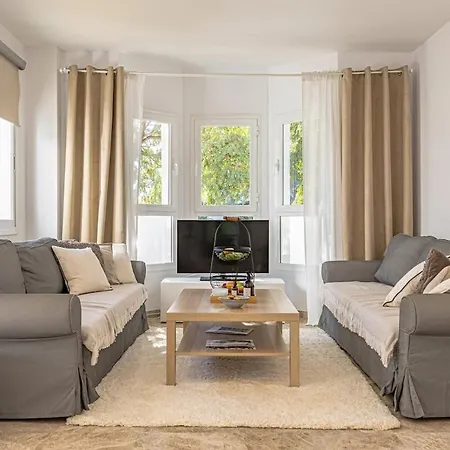 Luxury 3bdr Puerto Banus In Marbella