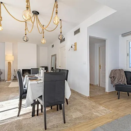 Luxury 3bdr Puerto Banus In *